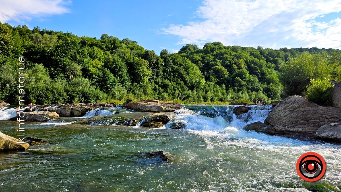 Відпочинок поруч: водоспад Крутіж у Ланчині 2