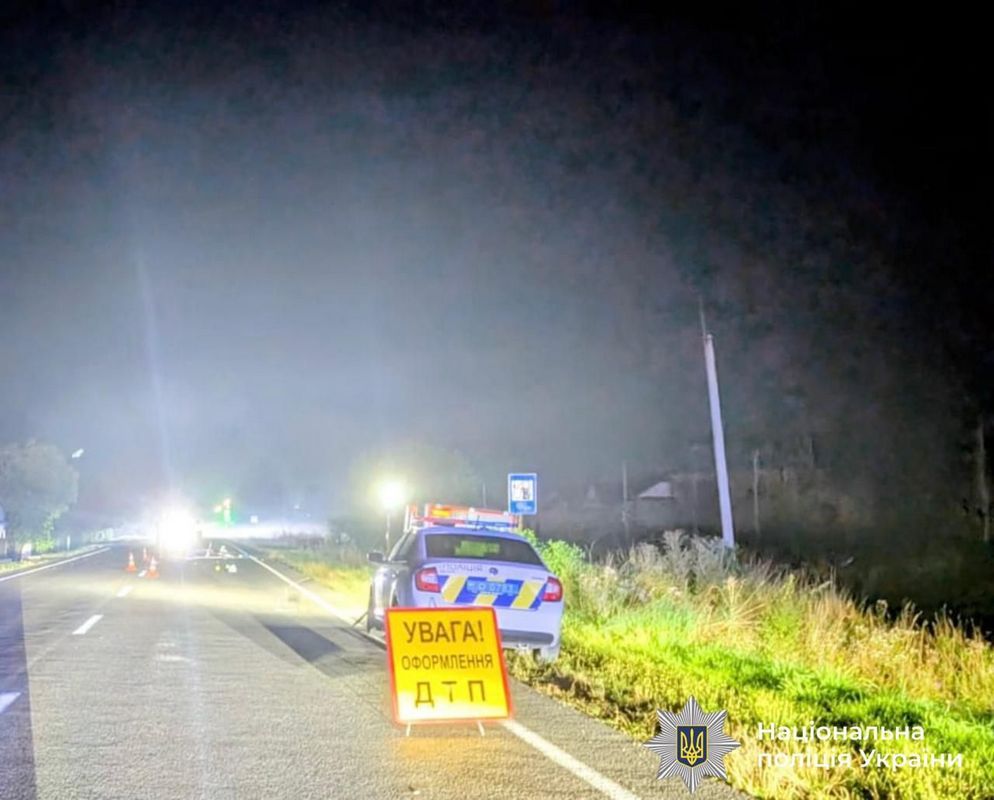 Моторошна аварія на Коломийщині: чоловіка збив автопоїзд, а потім переїхала Audi 3