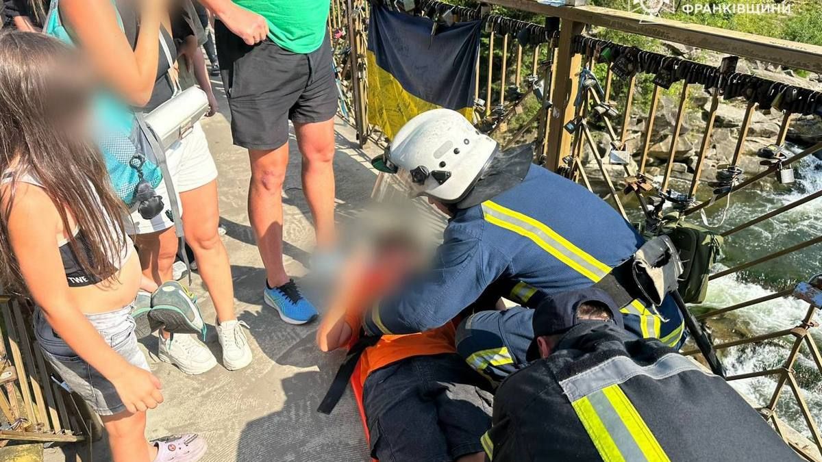 Біля водоспаду в Яремче травмувалася дитина