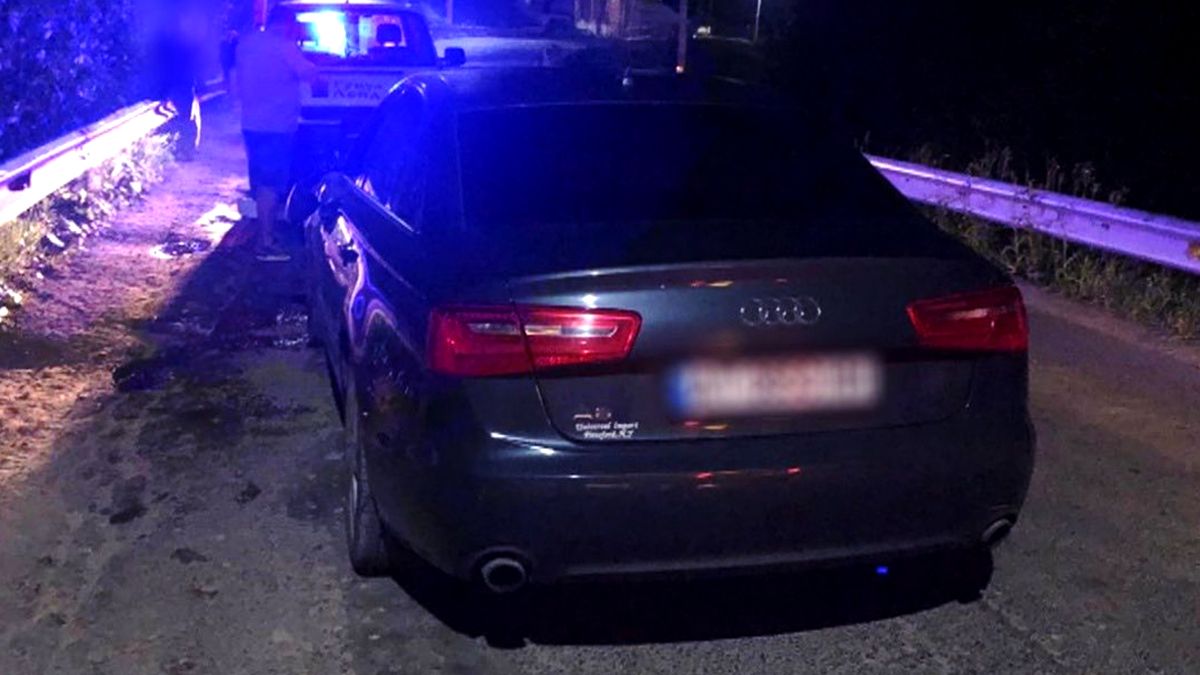 У Поляниці п'яний водій збив пішохода й під час втечі з місця ДТП пошкодив ще дві автівки