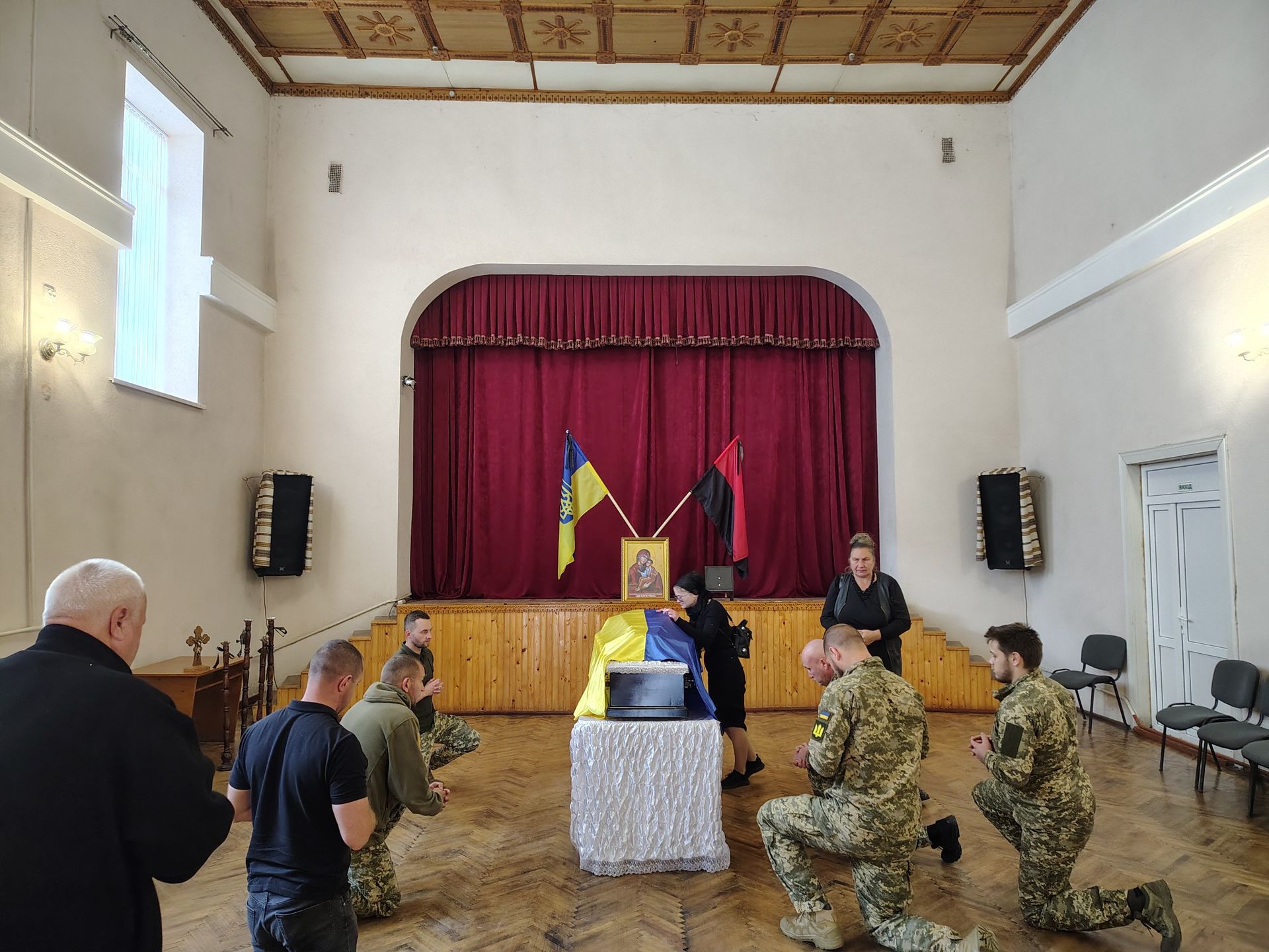 Назавжди 28: У Делятині зустріли загиблого захисника Богдана Марфієвича 7