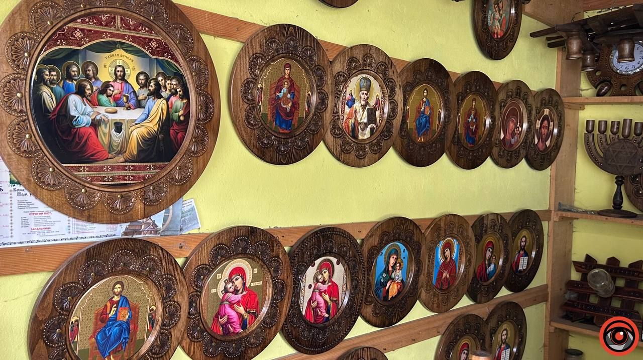 Дерев’яні вироби на Смоднянському базарі: гуцульські мистецькі шедеври 3