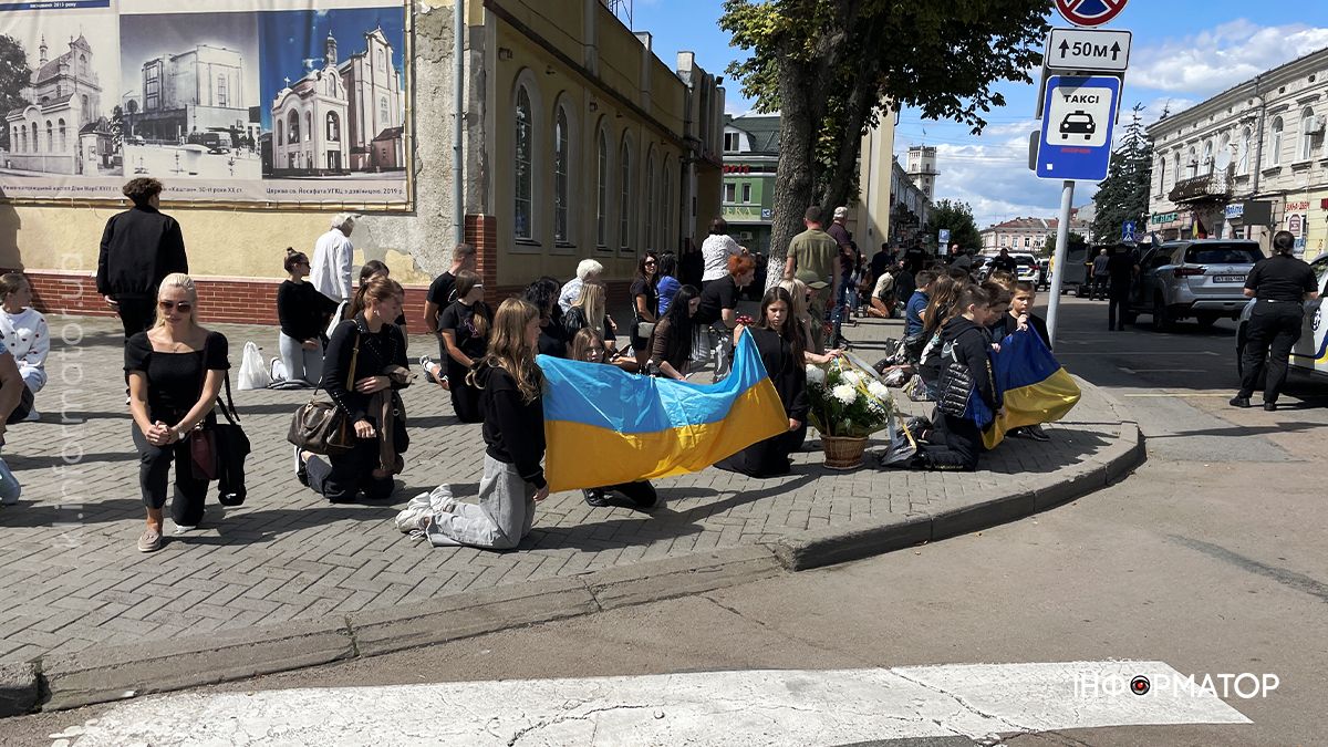 У Коломиї "на щиті" зустріли капітана поліції Ігоря Мартинюка 12