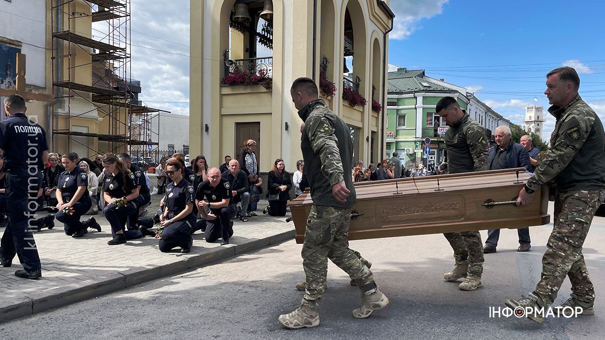 У Коломиї "на щиті" зустріли капітана поліції Ігоря Мартинюка 18