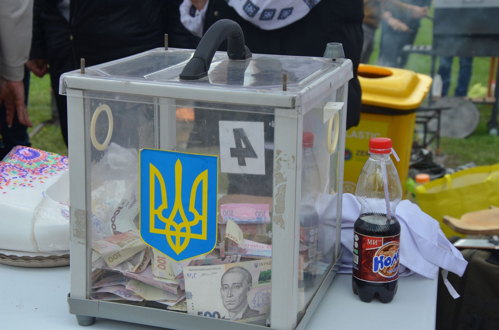 У Ворохті зібрали понад 100 тисяч гривень на лікування дев’ятирічної Яринки 1