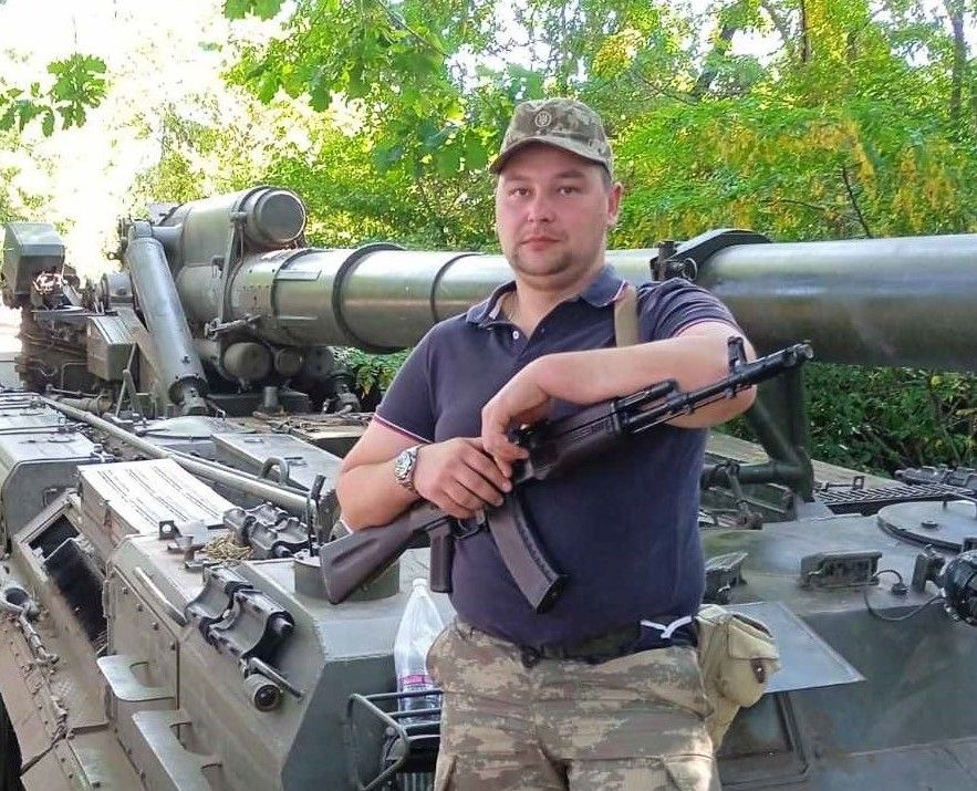 У Городенківській громаді попрощалися із полеглим воїном Дмитром Курилівим 1