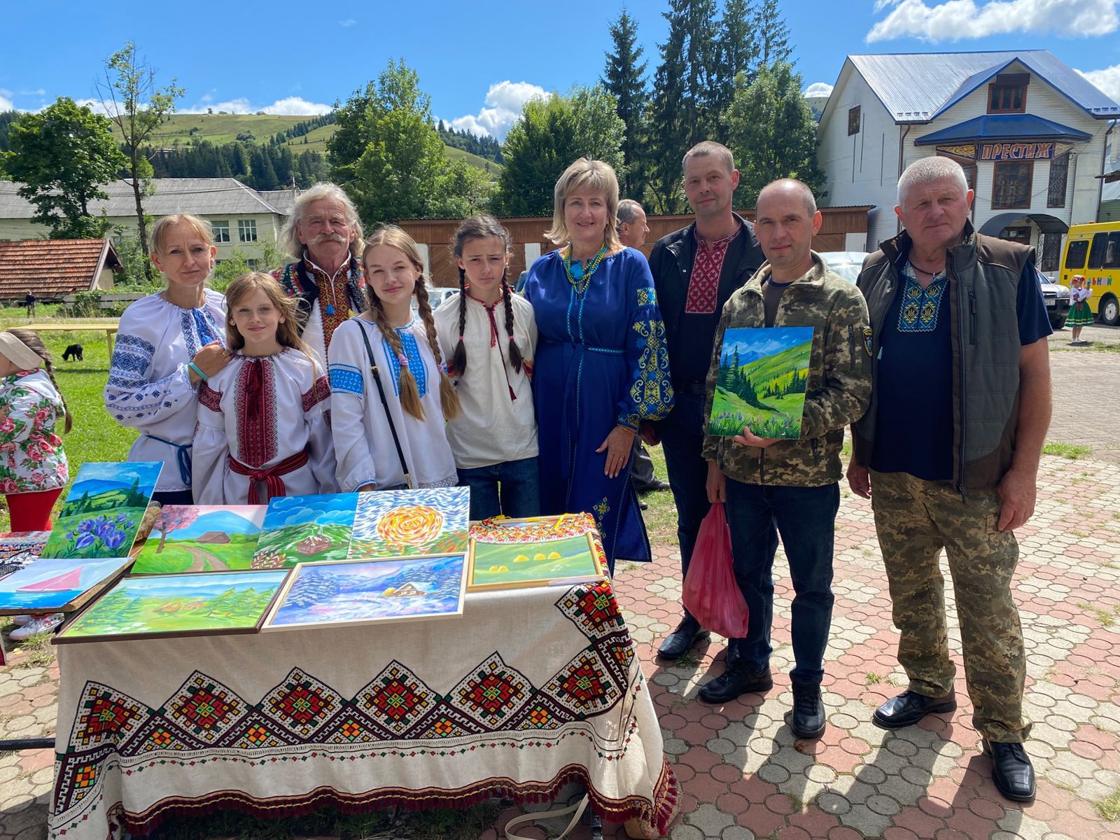 У Верховині зібрали понад 165 тис грн на підтримку ЗСУ 7