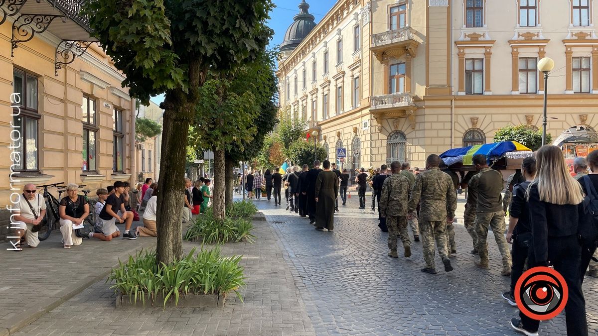У Коломиї відбулося прощання із загиблим Героєм Ігорем Тодорівим 7