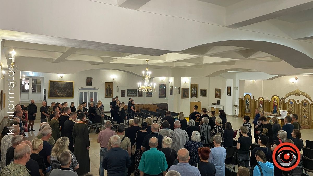 У Коломиї відбулося прощання із загиблим Героєм Ігорем Тодорівим 1