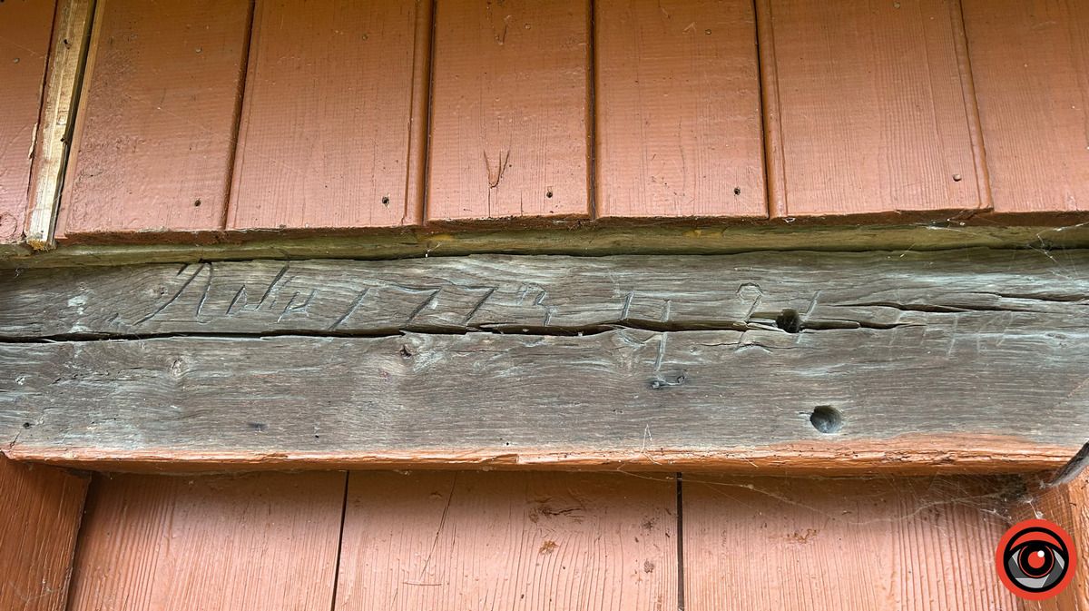 Смодна зберігає унікальну дерев’яну дзвіницю XVIII століття. ФОТО 1