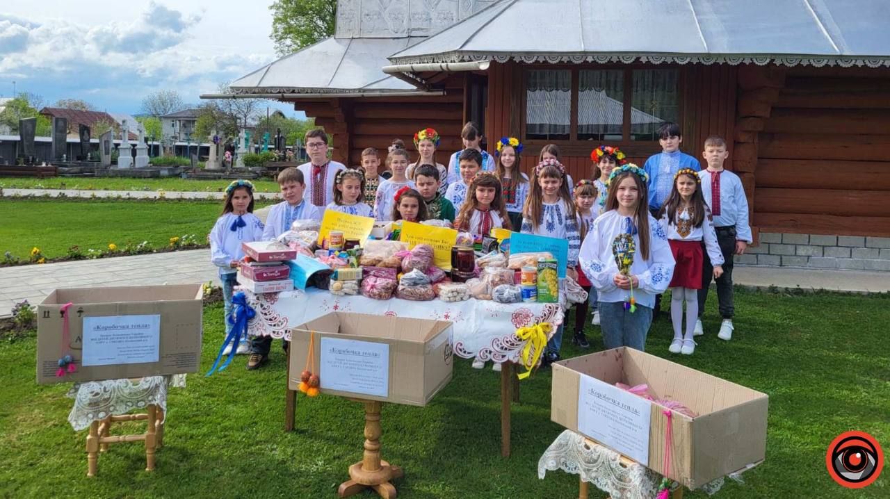 «Діти співають для Бога та України»: як дитячий церковний хор Смодній допомогає ЗСУ