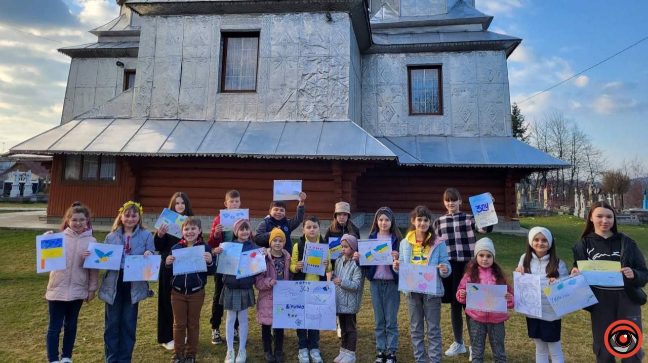 «Діти співають для Бога та України»: як дитячий церковний хор Смодній допомогає ЗСУ 6