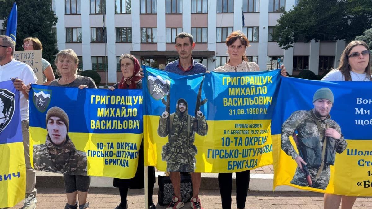 На Коломийщині відбувся автопробіг на підтримку військовополонених та безвісти зниклих