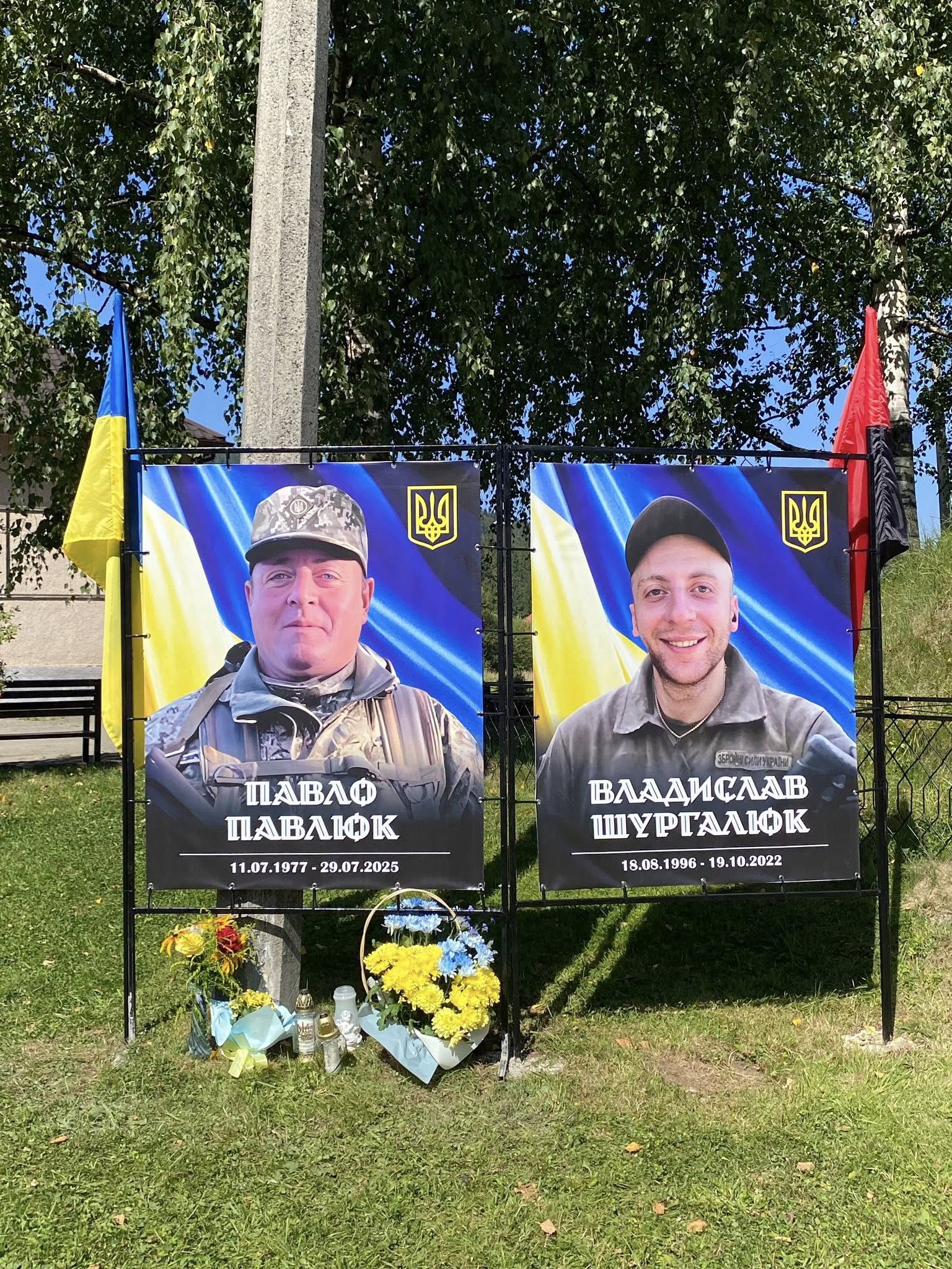 У Ворохтянській громаді освятили меморіали полеглим Героям 4