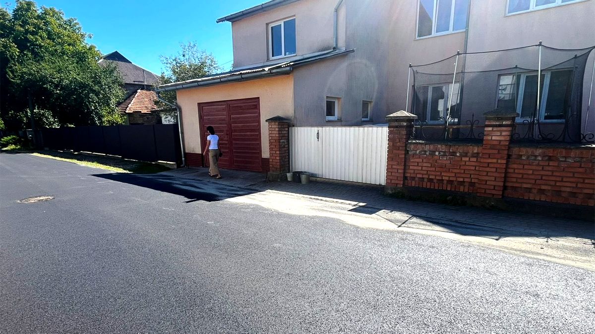 Сезон відкрито: у Коломиї заасфальтували дві вулиці 3