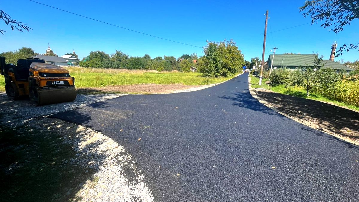 Сезон відкрито: у Коломиї заасфальтували дві вулиці 1