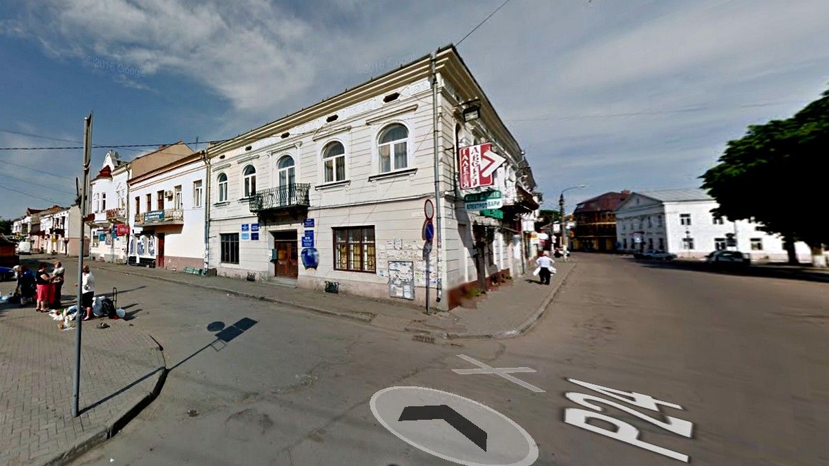 Влада Коломиї готова спродати тисячі квадратних метрів у приміщеннях громади 6