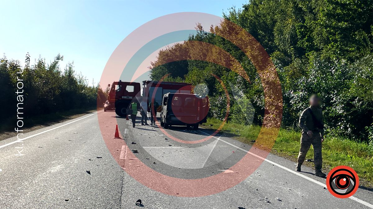 Моторошна ДТП трапилася на об'їзній дорозі біля Коломиї: є постраждалі 3