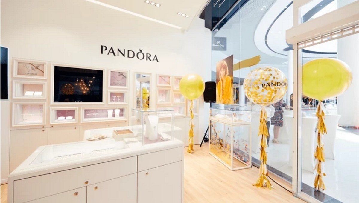 Який подарунок обрати для коханої