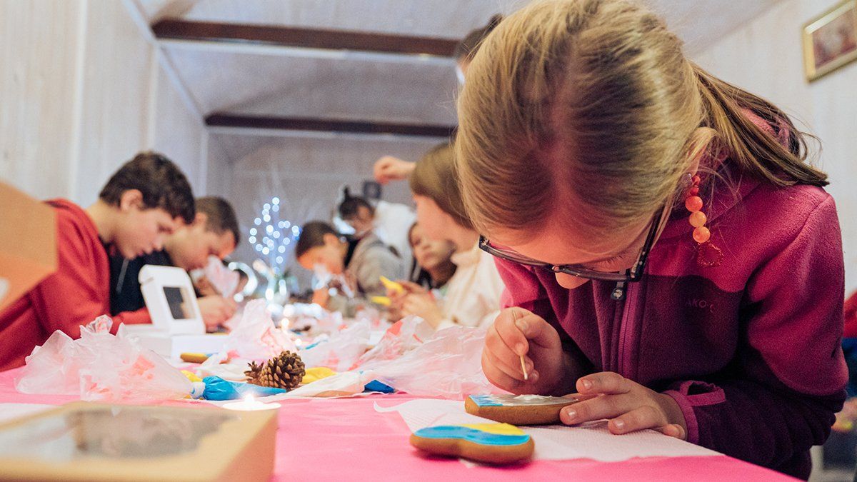 Чудова розвага для дітей та дорослих | Розпис пряників на майстер-класі Оксани Чабанюк