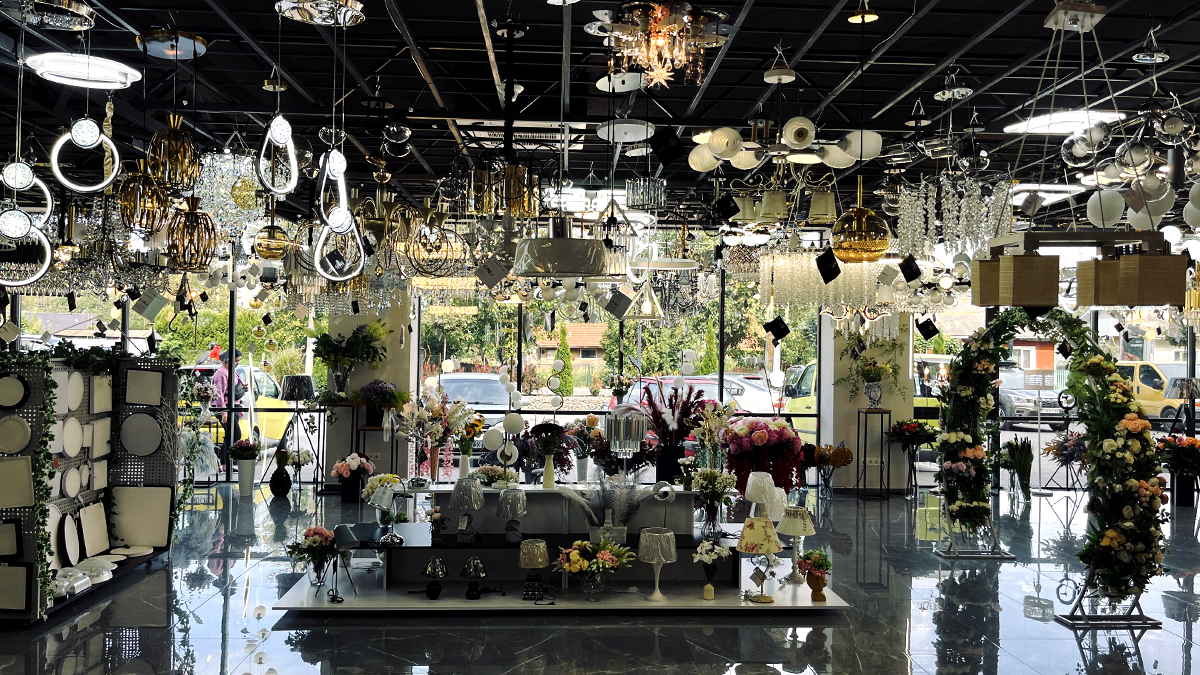 "Салон Світла". Ідеальні рішення для освітлення та декору вашого дому