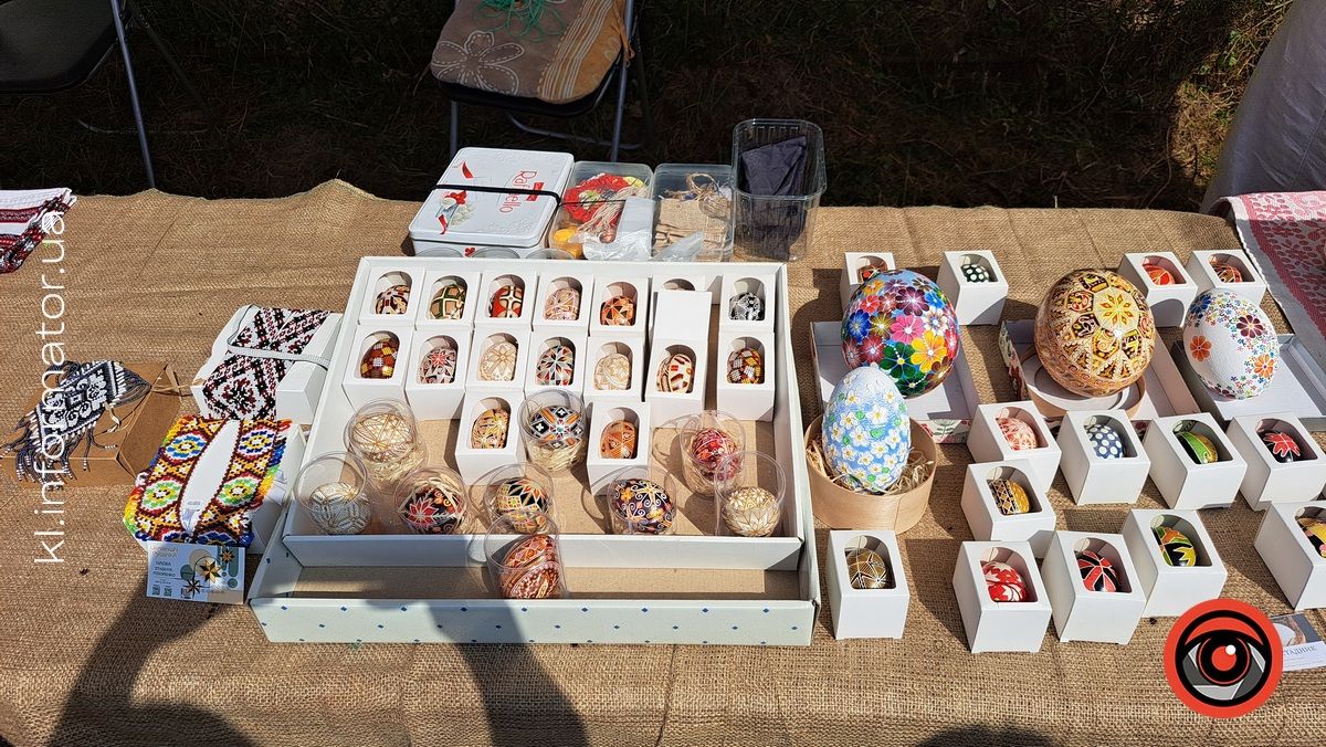 Благодійні фестини ремесел "Відродження на Толоці" стартували у Корничі 11