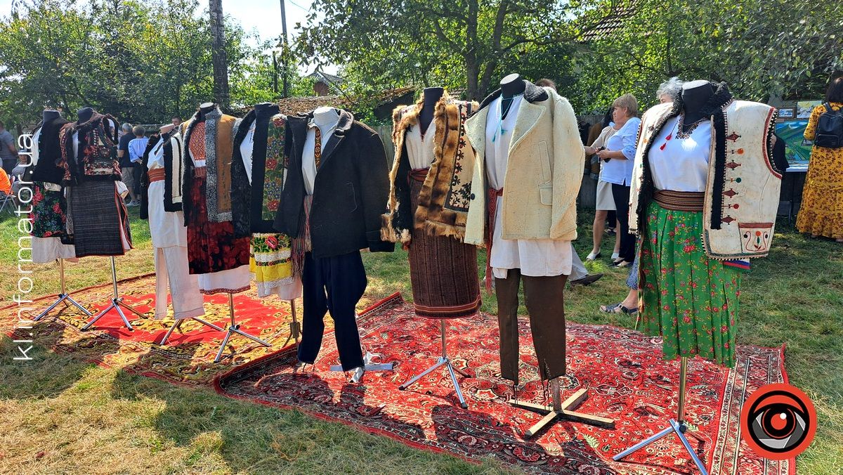 Благодійні фестини ремесел "Відродження на Толоці" стартували у Корничі 10