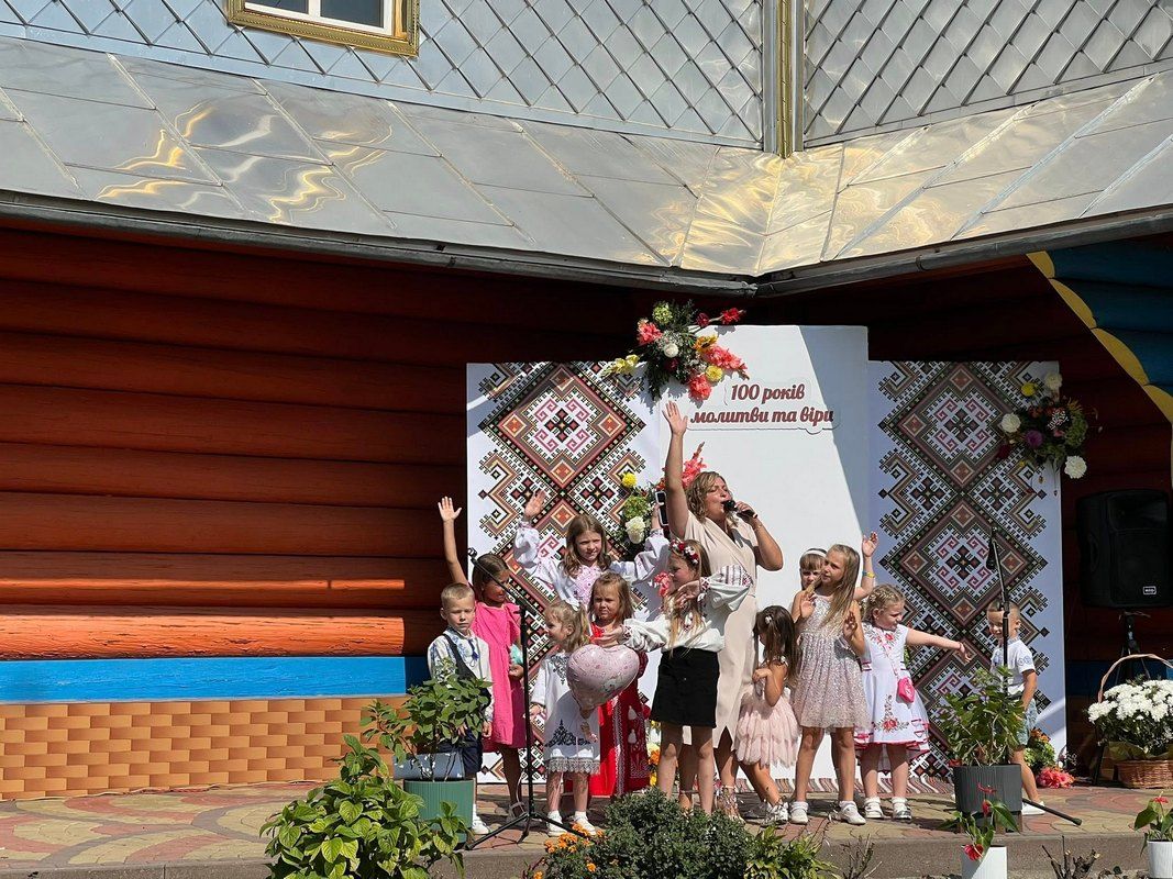 У селі Торговиця відзначили храмове свято та 100-річчя церкви 13