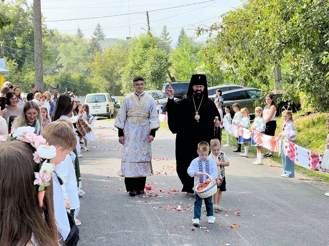 У селі Торговиця відзначили храмове свято та 100-річчя церкви 1