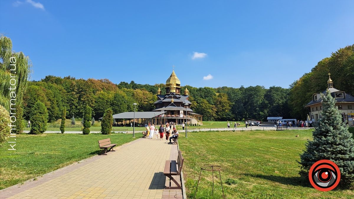 Місця сили: Погінський монастир на Прикарпатті. Фоторепортаж 5