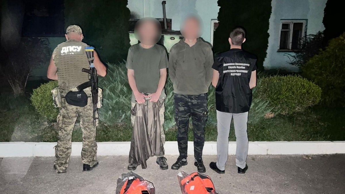 Двоє прикарпатців заплатили переправнику по 10 тис $, але так і не дісталися до Угорщини