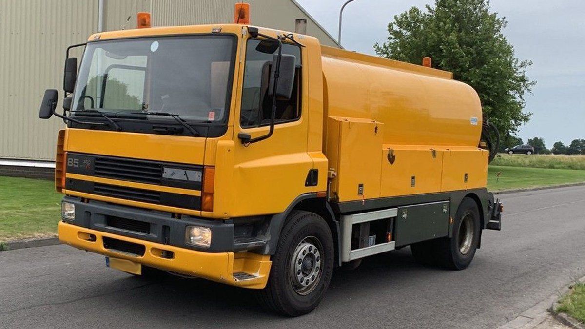 "Не страшний ніякий бруд" — де знайти хорошого асенізатора?