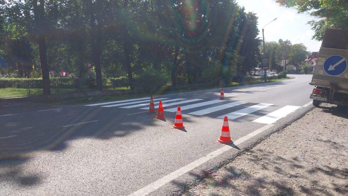 Які дороги ремонтують на Прикарпатті цього тижня 3