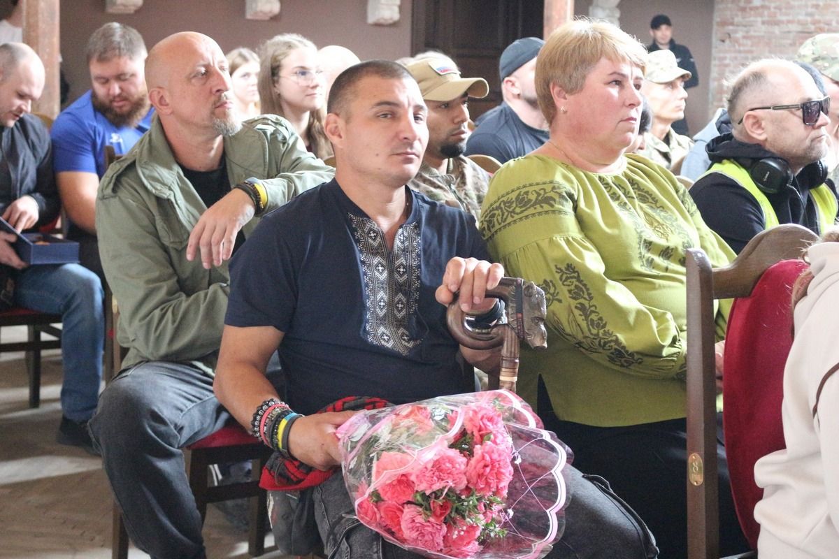 У Коломиї вручили нагороди до Дня фізичної культури і спорту 11