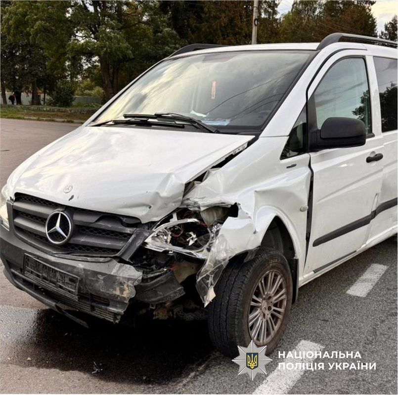 Не надав переваги у русі: деталі зіткнення авто у Раківчику 2