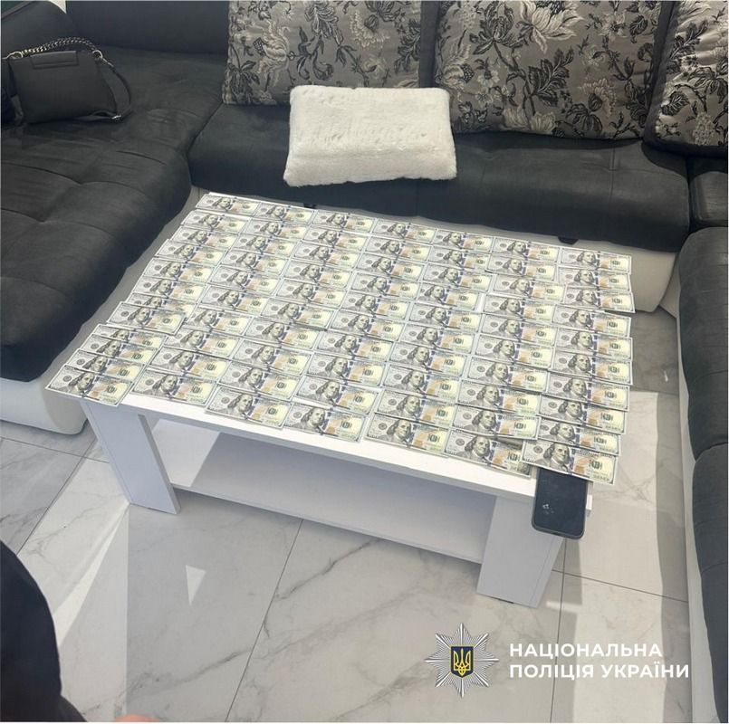 У Надвірній посадовець ТЦК за гроші допомагав ухилянтам: його арештували 1