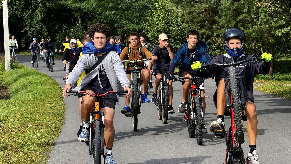 Понад 7 тисяч гривень вдалося зібрати під час благодійного велопробігу в Коломиї 5