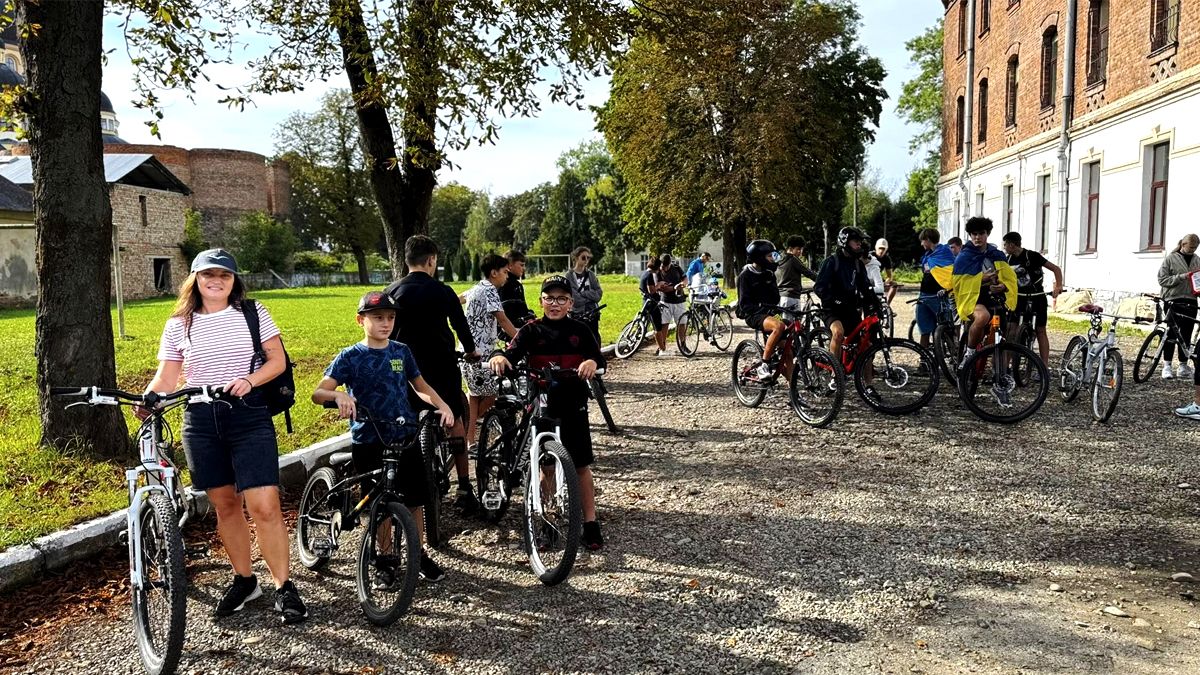 Понад 7 тисяч гривень вдалося зібрати під час благодійного велопробігу в Коломиї 2