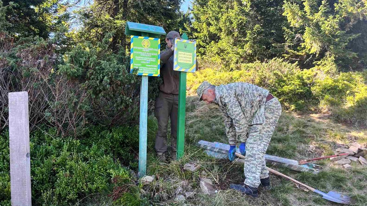 У високогір’ї Карпат встановили попереджувальні знаки для запобігання джипінгу 1