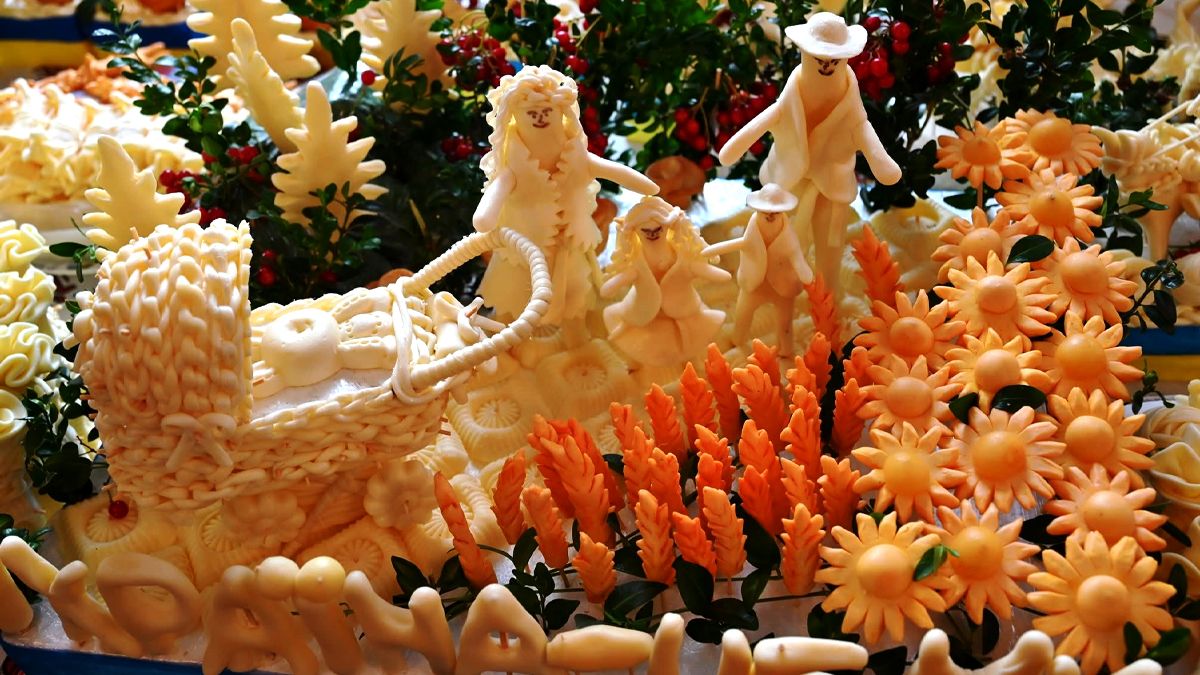 сирні коники