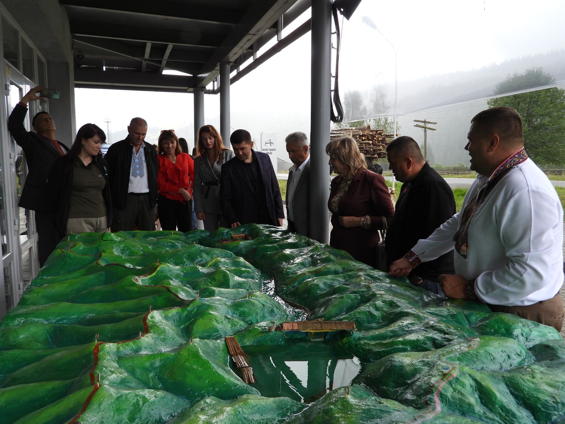 На Верховинщині відкрили інклюзивну екостежку "Гучівка" 1