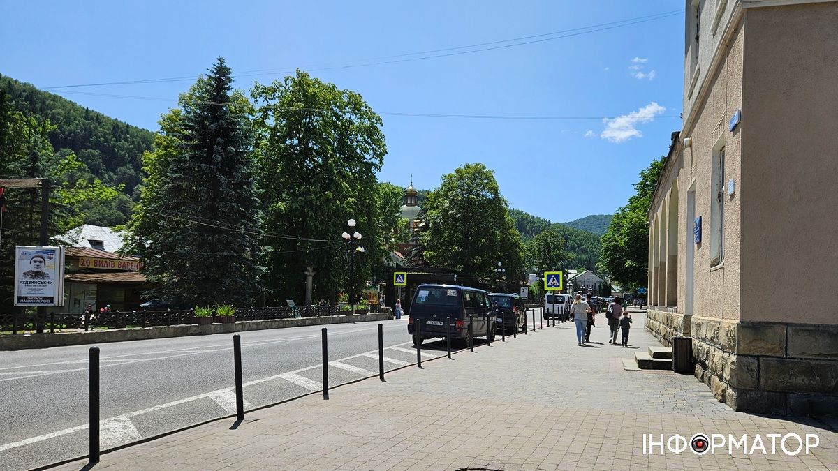 У Яремче відновив роботу відділ міграційної служби