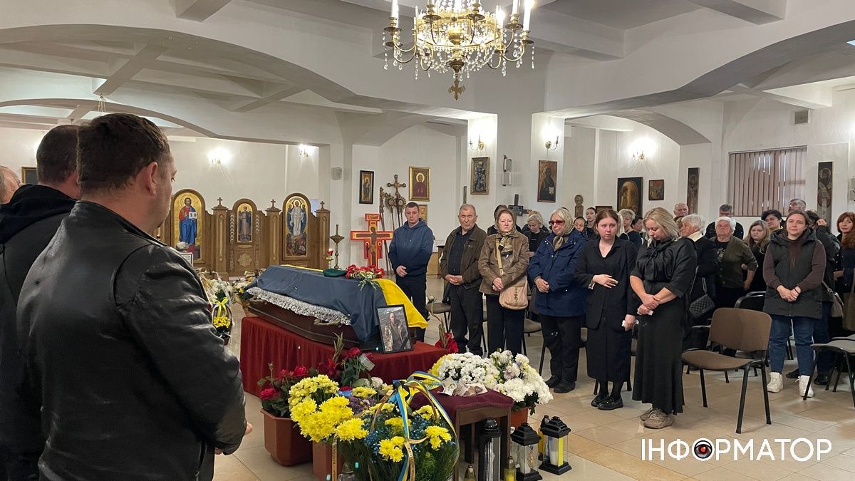 У Коломиї провели на вічний спочинок захисника Володимира Вовчука 3