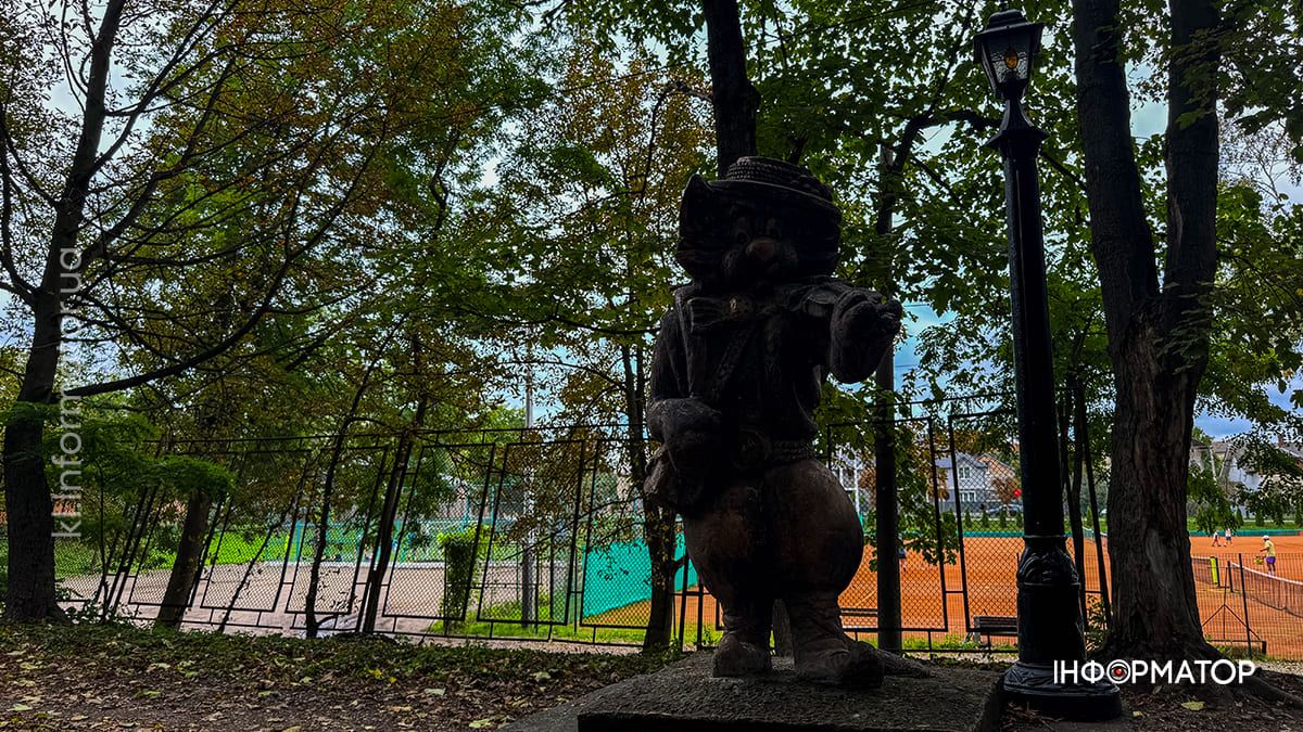 Тиха краса: вересневий парк Коломиї у фоторепортажі 2