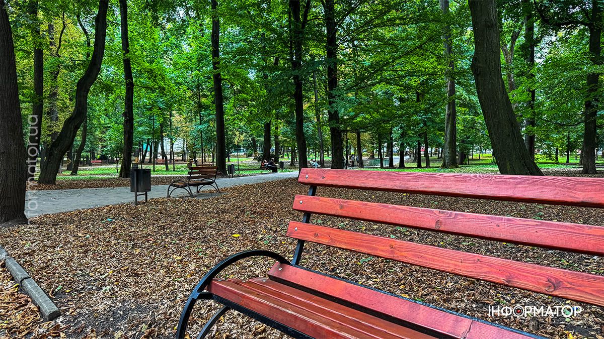 Тиха краса: вересневий парк Коломиї у фоторепортажі 1