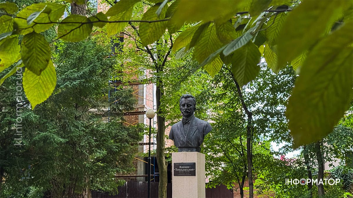 Тиха краса: вересневий парк Коломиї у фоторепортажі 6