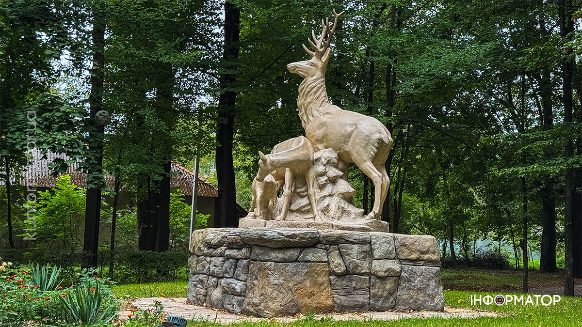 Тиха краса: вересневий парк Коломиї у фоторепортажі 9