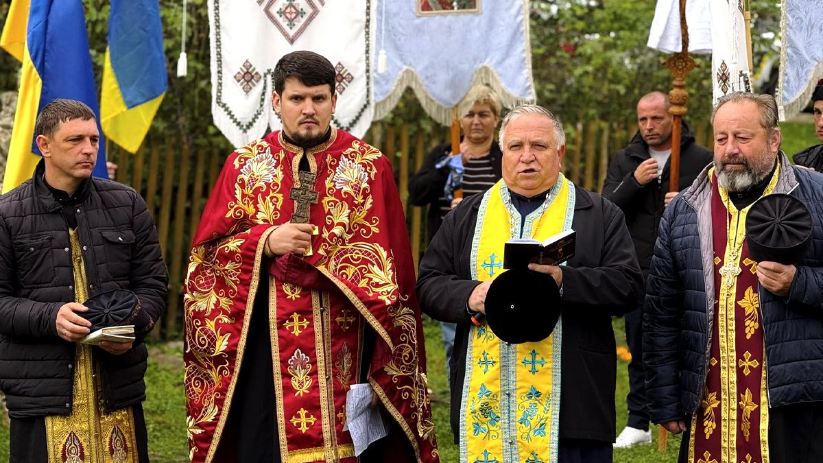 На Коломийщині попрощалися з загиблим воїном Русланом Кварцяним 3