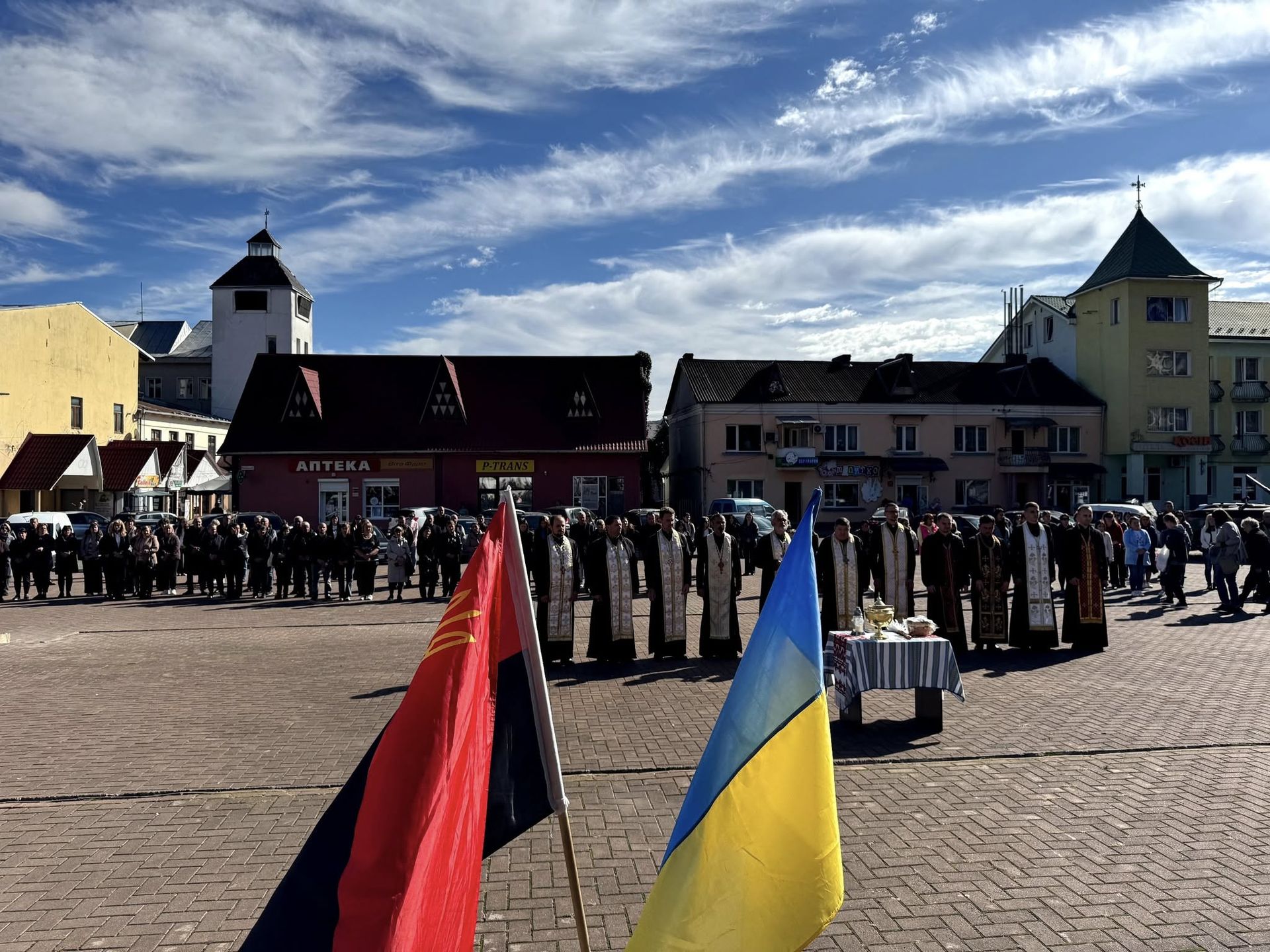 У Косові молитвою вшанували памʼять полеглих Героїв 8
