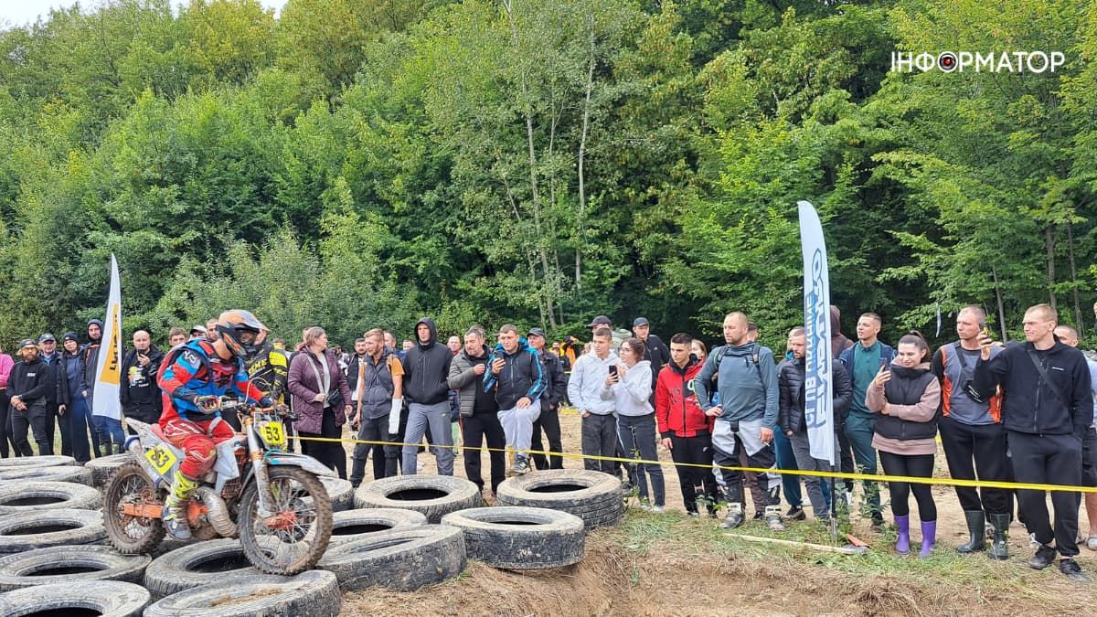 Гори, мотоцикли та шалена енергія: на Коломийщині відбулись змагання з хард-ендуро "O’Kurwaaa Bobr" 11